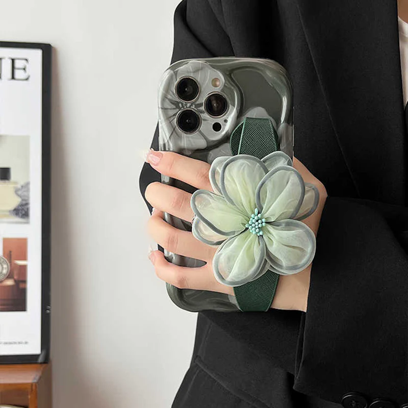 iPhone Lanyard Series | Floral design wristband phone case - Image 5